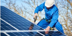 Installation Maintenance Panneaux Solaires Photovoltaïques à Fontenilles